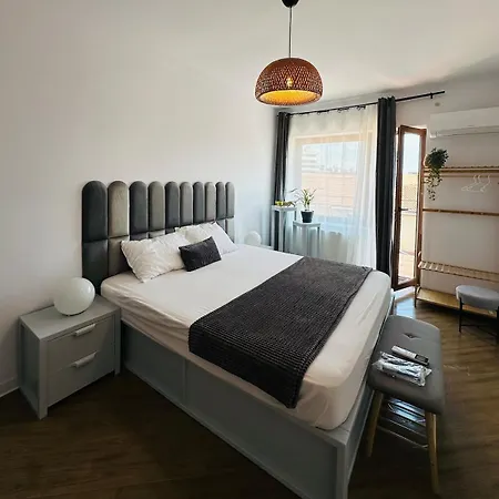 Bella Vista *